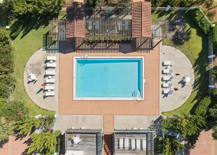 1St To The Beach-Sunset Beach-Beachfront-Pet Friendly-Hot Tub