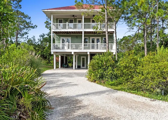 Private Screened Pool, Bay Views & Walk To Beach | Citrus Cove