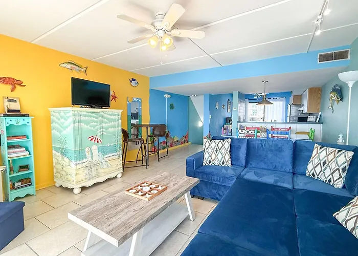 Gulf-Front Villa A-6 Pool Access Sleeps 6
